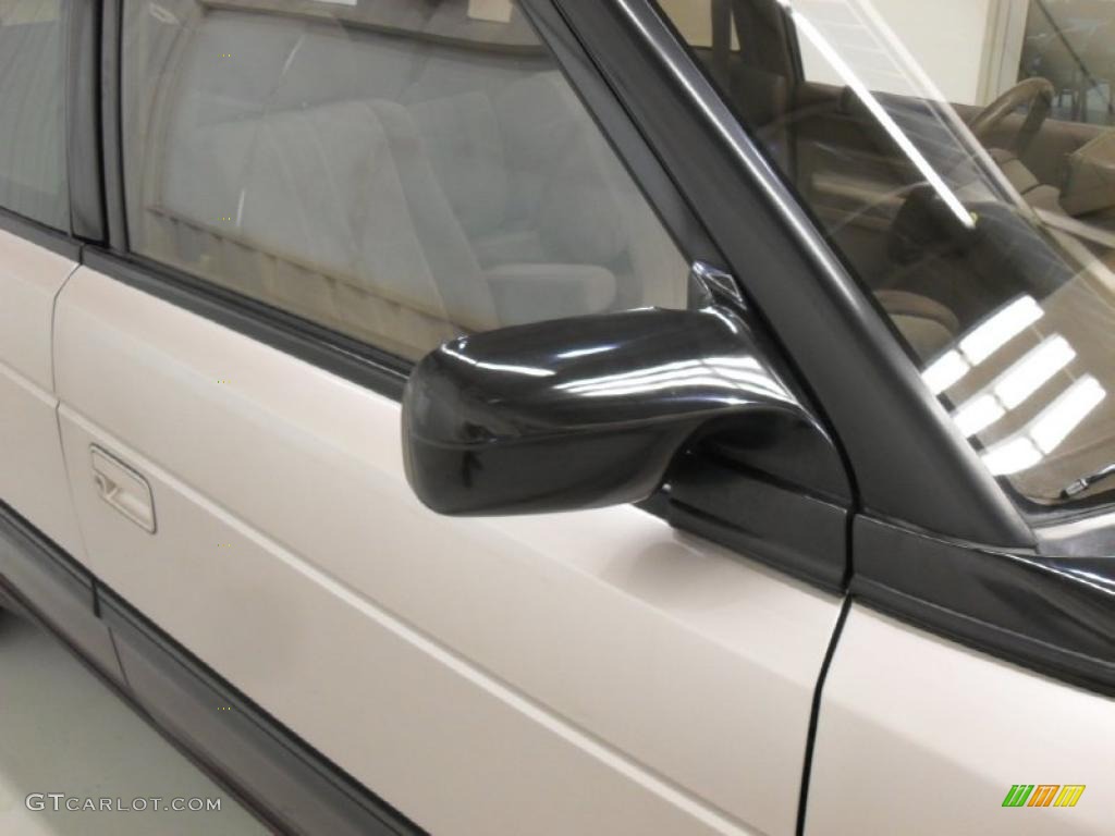 1993 MPV  - Elegant Beige Metallic / Beige photo #26