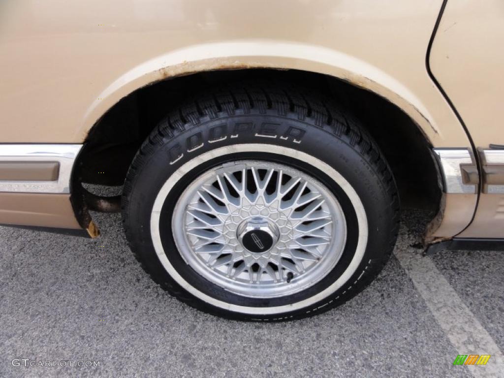 1990 Lincoln Town Car Cartier Wheel Photo #46341327