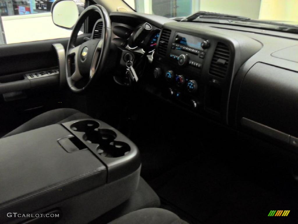 2008 Silverado 1500 LT Crew Cab 4x4 - Black / Ebony photo #22