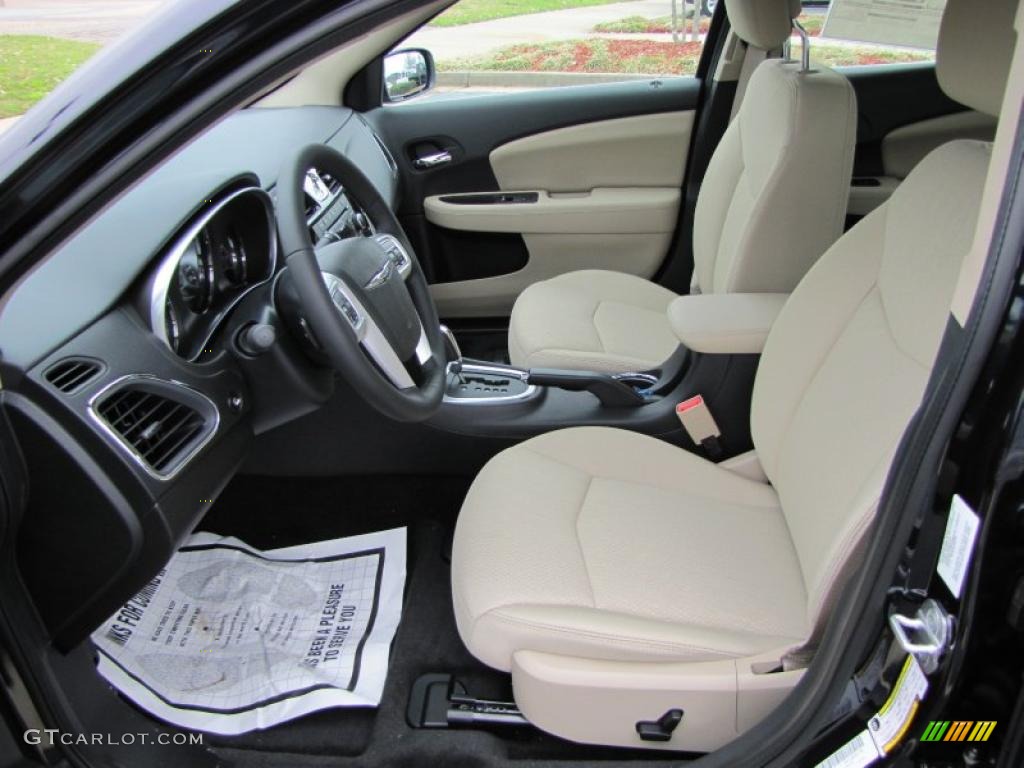 Black/Light Frost Beige Interior 2011 Chrysler 200 Touring Photo #46343166