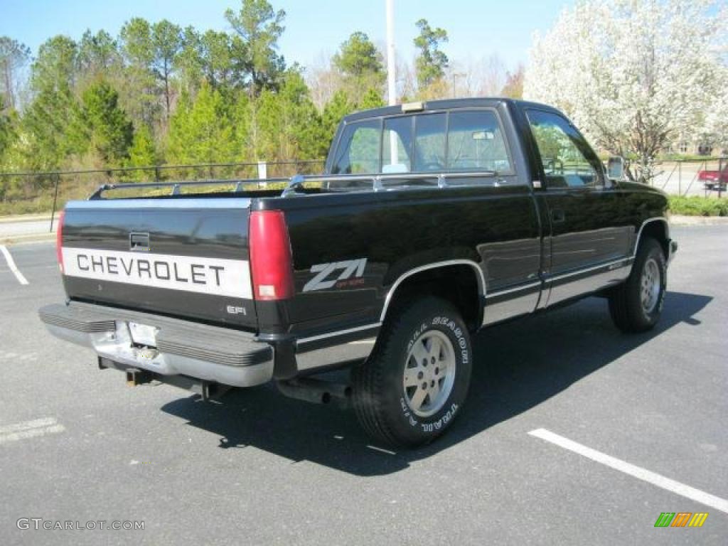 1989 C/K K1500 Scottsdale Regular Cab 4x4 - Sable Black / Garnet photo #18