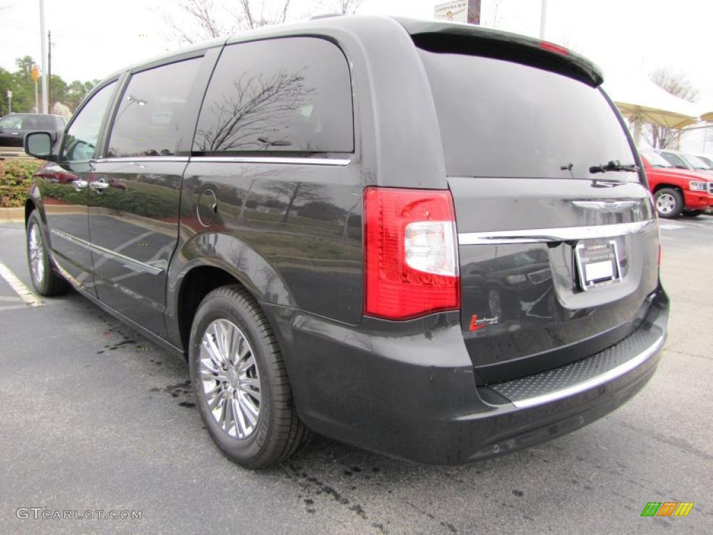 Dark Charcoal Pearl 2011 Chrysler Town & Country Limited Exterior Photo #46343508