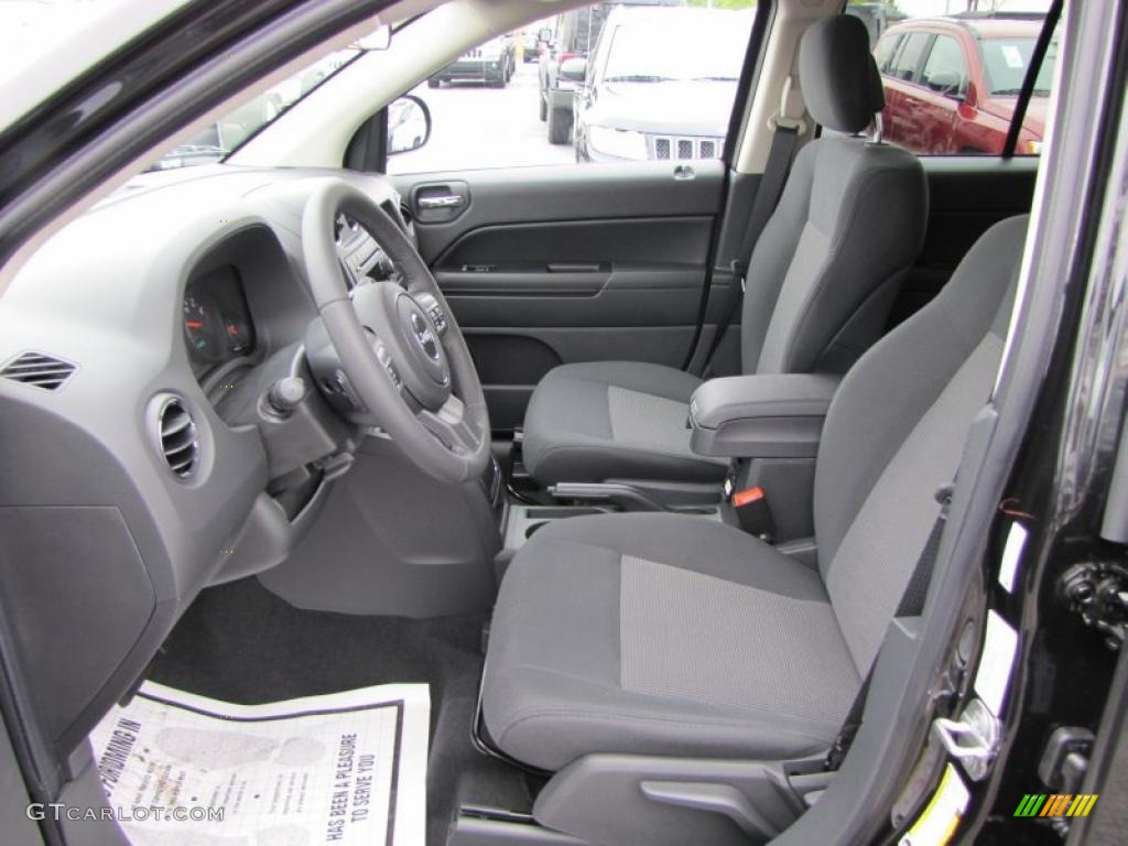 Dark Slate Gray Interior 2011 Jeep Compass 2.0 Latitude Photo #46343634
