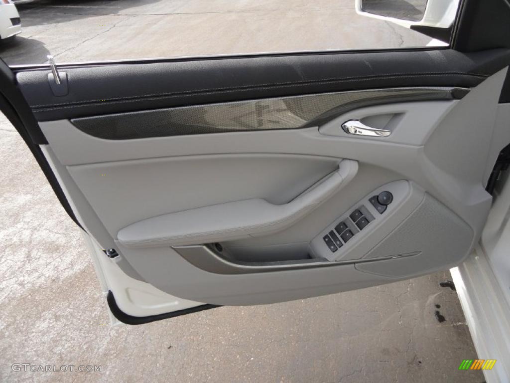 2011 Cadillac CTS 3.0 Sedan Light Titanium/Ebony Door Panel Photo #46347059