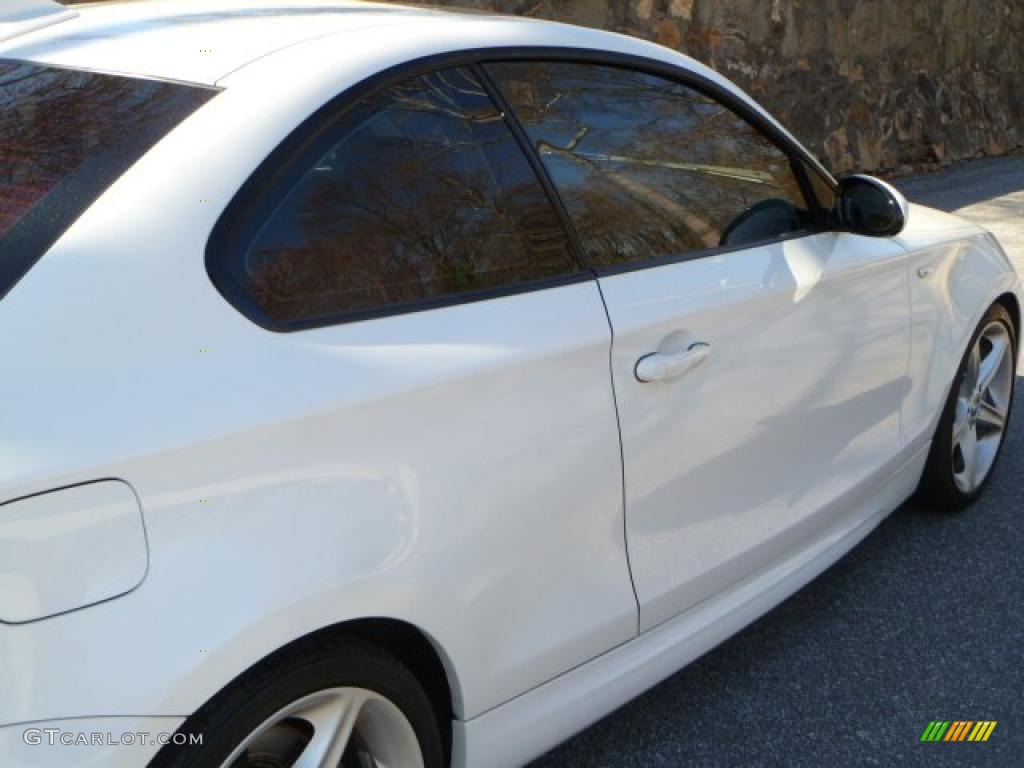2008 1 Series 135i Coupe - Alpine White / Coral Red photo #12