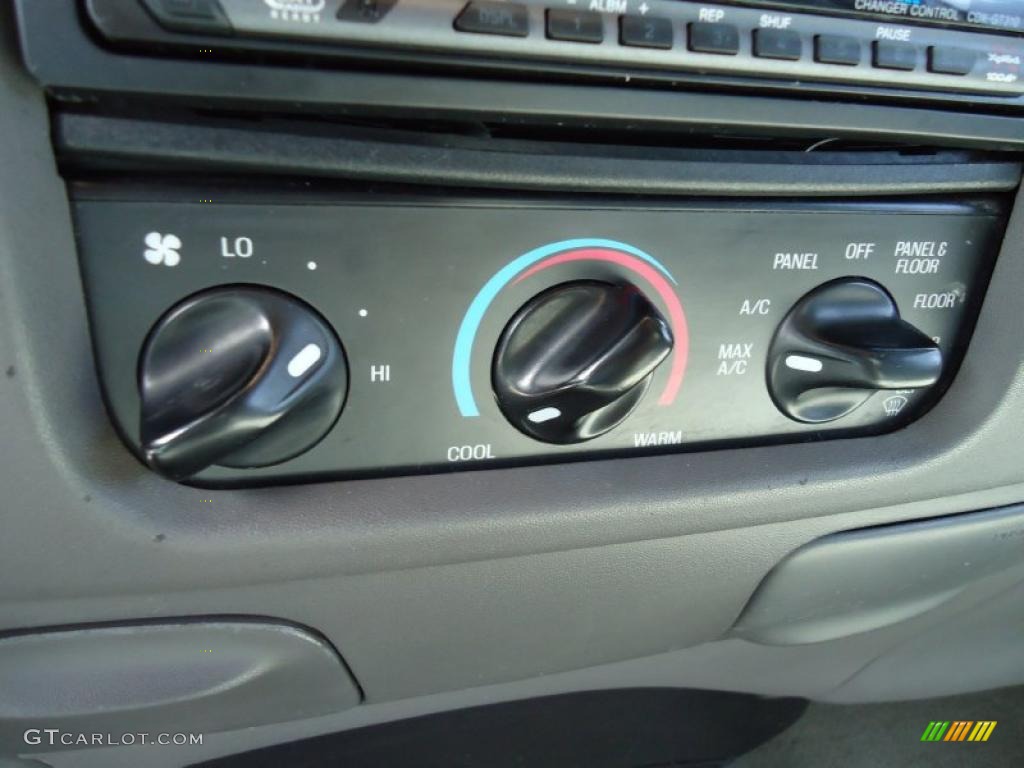 1998 Ford F150 XLT SuperCab Controls Photo #46351157