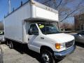 2004 Oxford White Ford E Series Cutaway E450 Commercial Moving Truck  photo #3