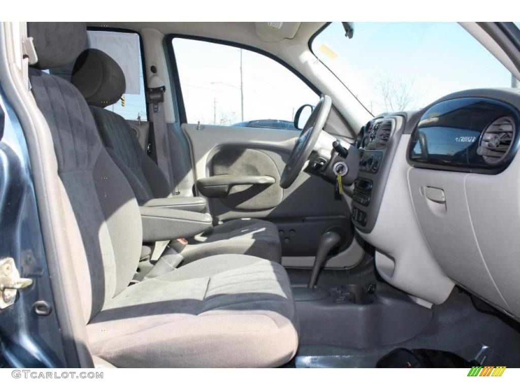 2002 PT Cruiser  - Steel Blue Pearlcoat / Gray photo #16
