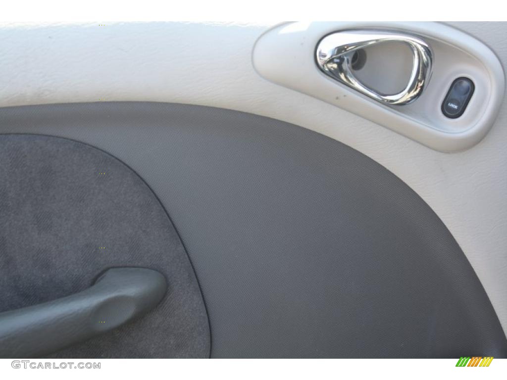 2002 PT Cruiser  - Steel Blue Pearlcoat / Gray photo #17
