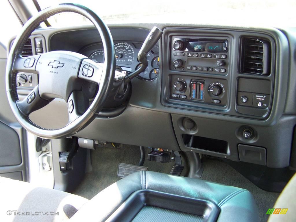 2007 Silverado 2500HD Classic Work Truck Extended Cab 4x4 - Summit White / Dark Charcoal photo #14