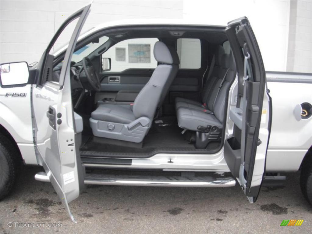 Steel Gray Interior 2011 Ford F150 XLT SuperCab Photo #46357436