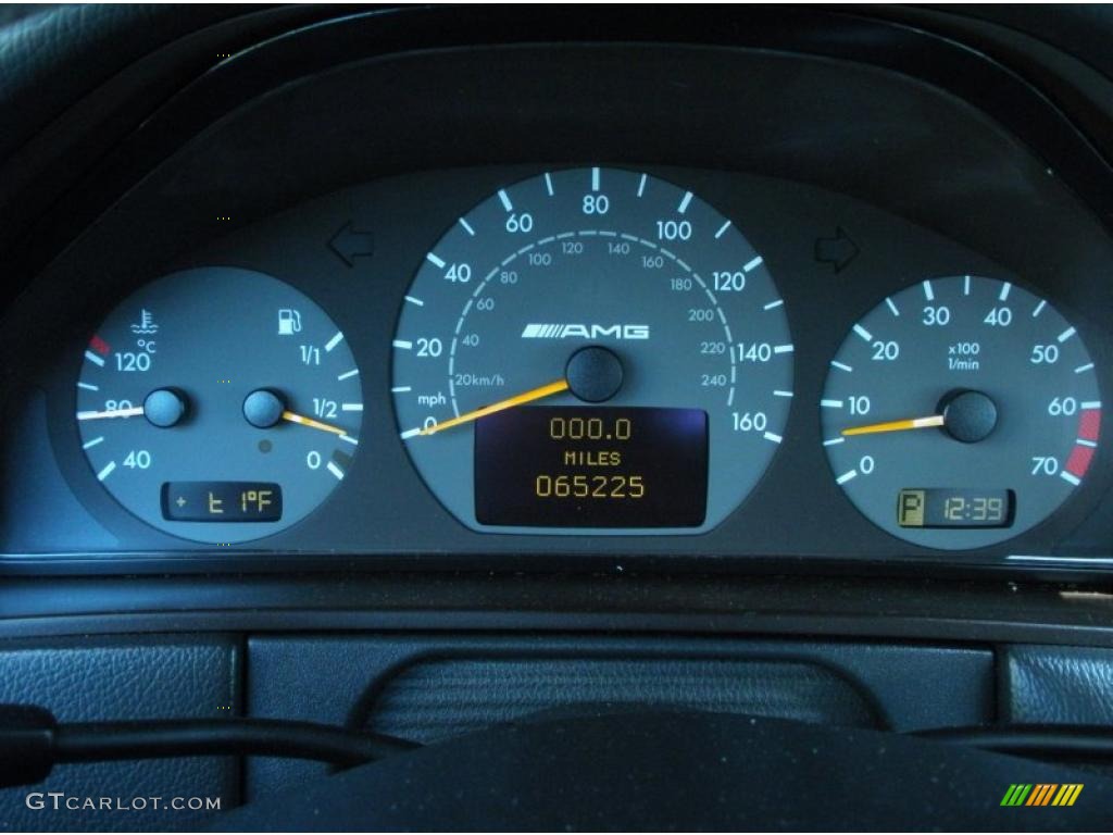 2001 Mercedes-Benz E 55 AMG Sedan Gauges Photos