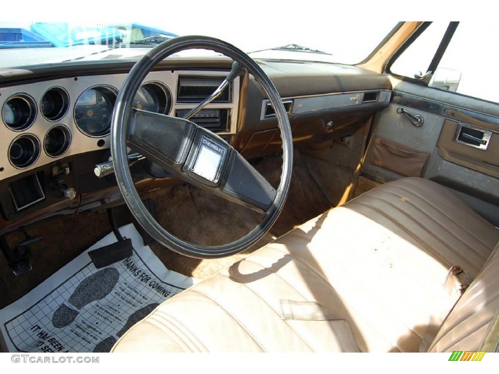 1981 C/K C10 Custom Deluxe Regular Cab - Dark Chestnut Metallic / Tan photo #5
