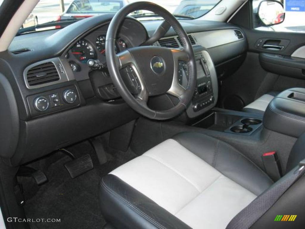 2007 Tahoe Z71 4x4 - Summit White / Light Titanium/Ebony photo #13