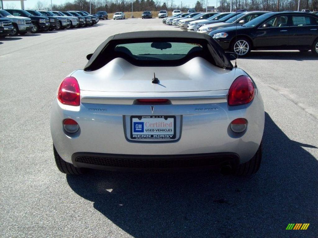 Cool Silver 2007 Pontiac Solstice Roadster Exterior Photo #46361432