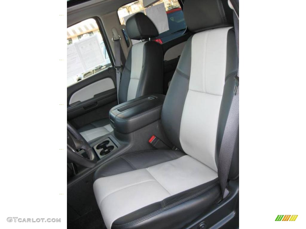 2007 Tahoe Z71 4x4 - Summit White / Light Titanium/Ebony photo #14