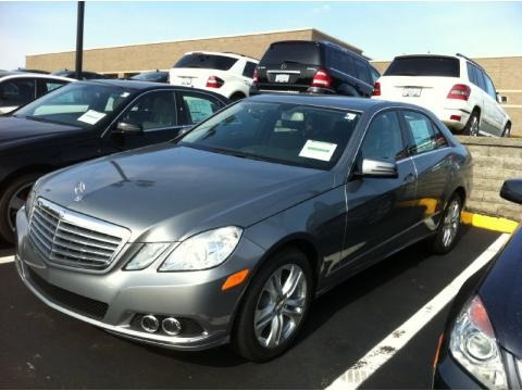 2011 Mercedes-Benz E 350 4Matic Sedan Data, Info and Specs