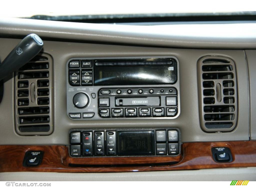 2003 Buick Park Avenue Ultra Controls Photo #46362215