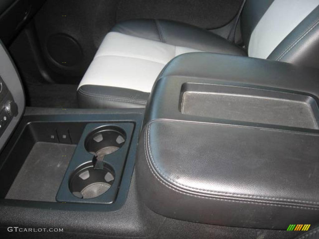 2007 Tahoe Z71 4x4 - Summit White / Light Titanium/Ebony photo #23