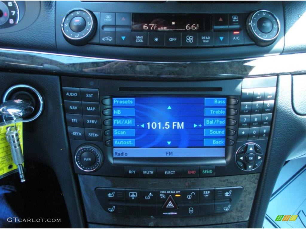 2008 Mercedes-Benz E 63 AMG Sedan Controls Photo #46362404