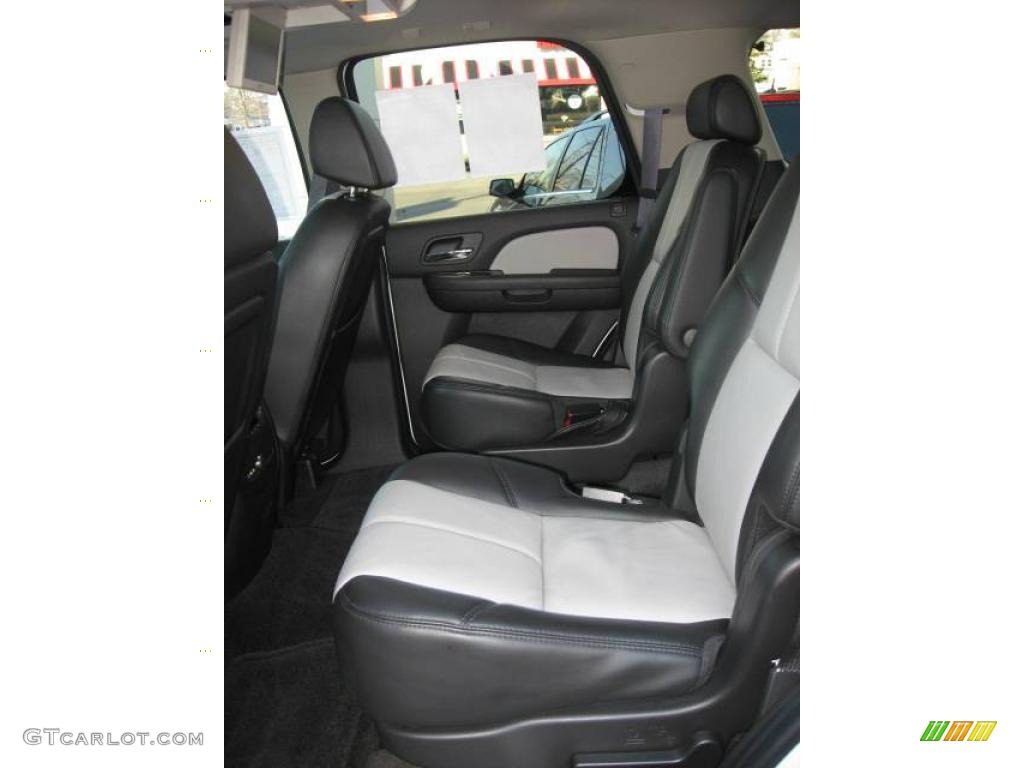 2007 Tahoe Z71 4x4 - Summit White / Light Titanium/Ebony photo #29