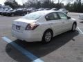 2010 Winter Frost White Nissan Altima 2.5  photo #3