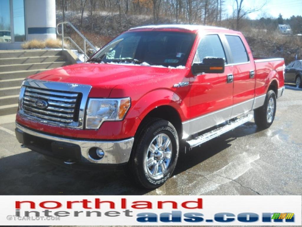 2011 F150 XLT SuperCrew 4x4 - Race Red / Steel Gray photo #2