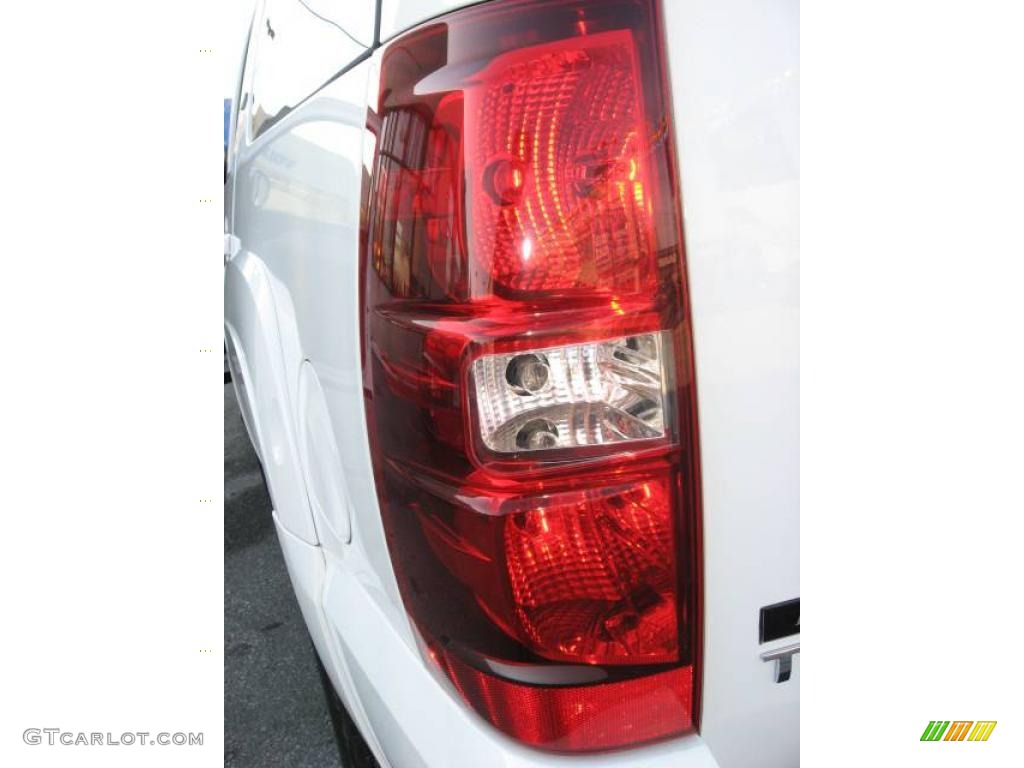 2007 Tahoe Z71 4x4 - Summit White / Light Titanium/Ebony photo #49