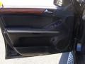 Black - GL 450 4Matic Photo No. 10
