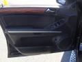 Black - GL 450 4Matic Photo No. 11