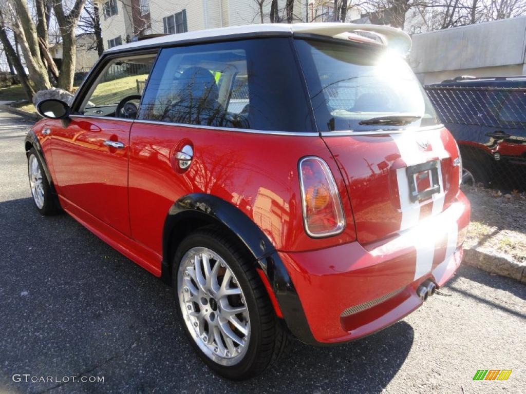 Chili Red 2003 Mini Cooper S Hardtop Exterior Photo #46367574