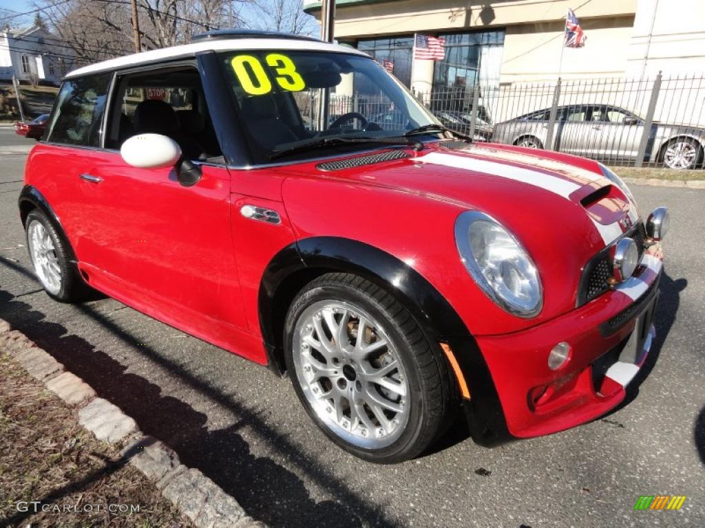 Chili Red 2003 Mini Cooper S Hardtop Exterior Photo #46367607