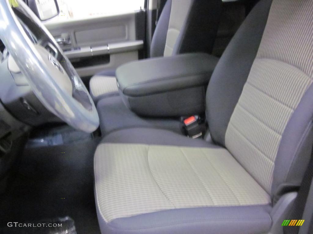 2011 Ram 1500 SLT Quad Cab 4x4 - Mineral Gray Metallic / Dark Slate Gray/Medium Graystone photo #7
