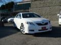 Super White - Camry SE Photo No. 3