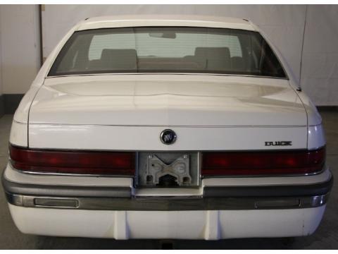 1992 Buick Roadmaster Estate Data, Info and Specs