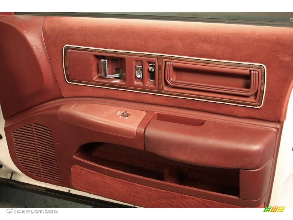1992 Buick Roadmaster Estate Red Door Panel Photo #46374333