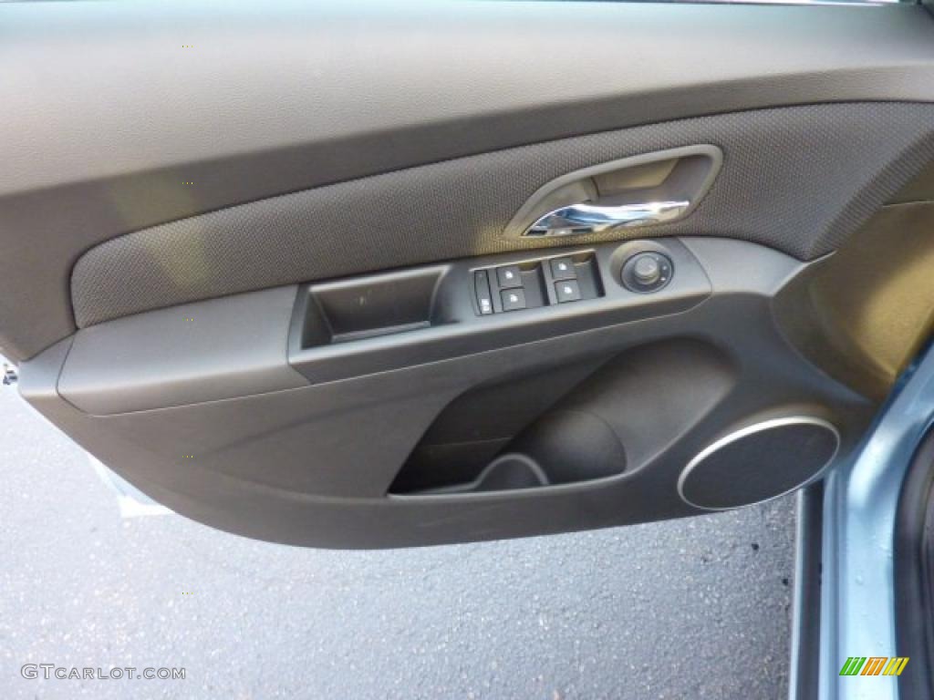 2011 Chevrolet Cruze ECO Jet Black Door Panel Photo #46378065