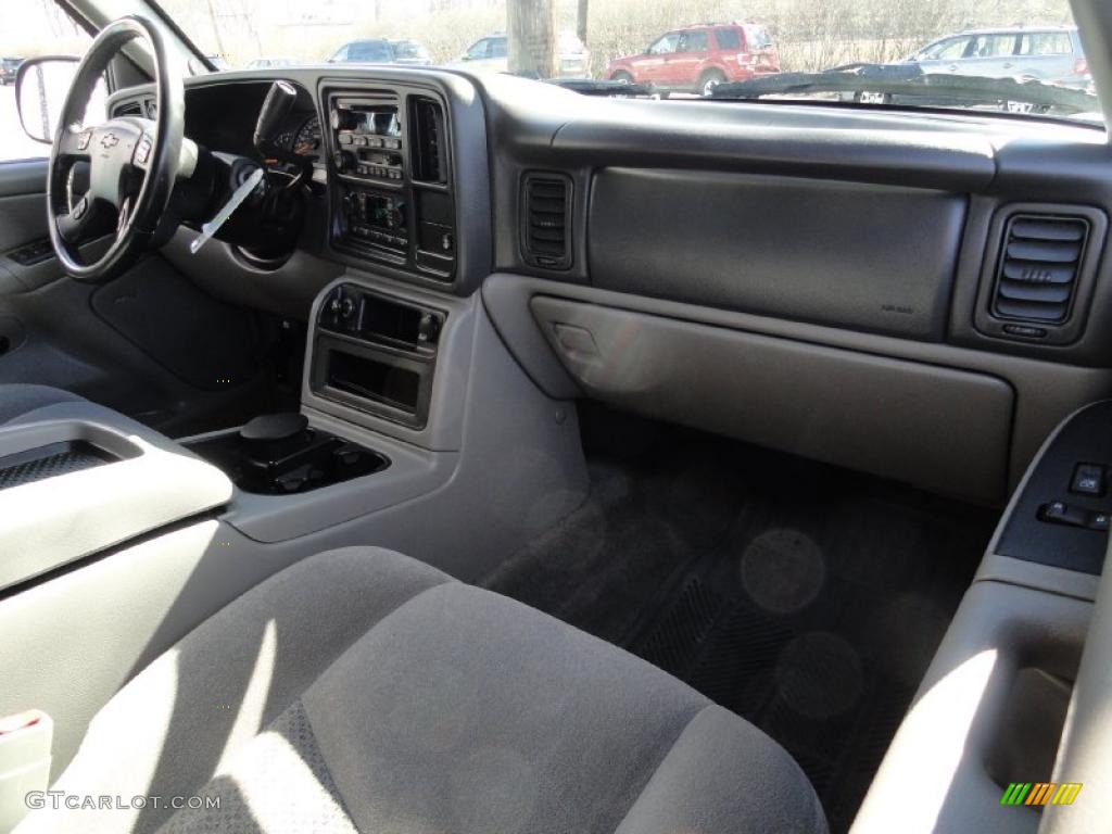 2005 Suburban 1500 LT 4x4 - Dark Gray Metallic / Gray/Dark Charcoal photo #12