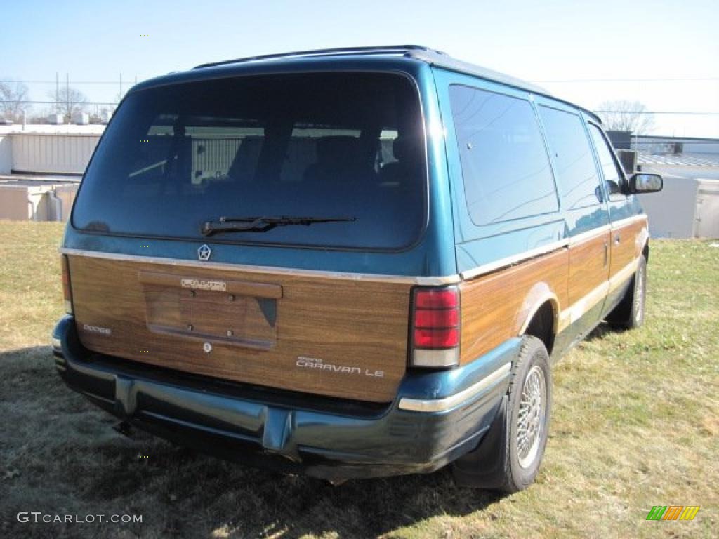 1994 Grand Caravan LE AWD - Emerald Green Pearl / Tan photo #12