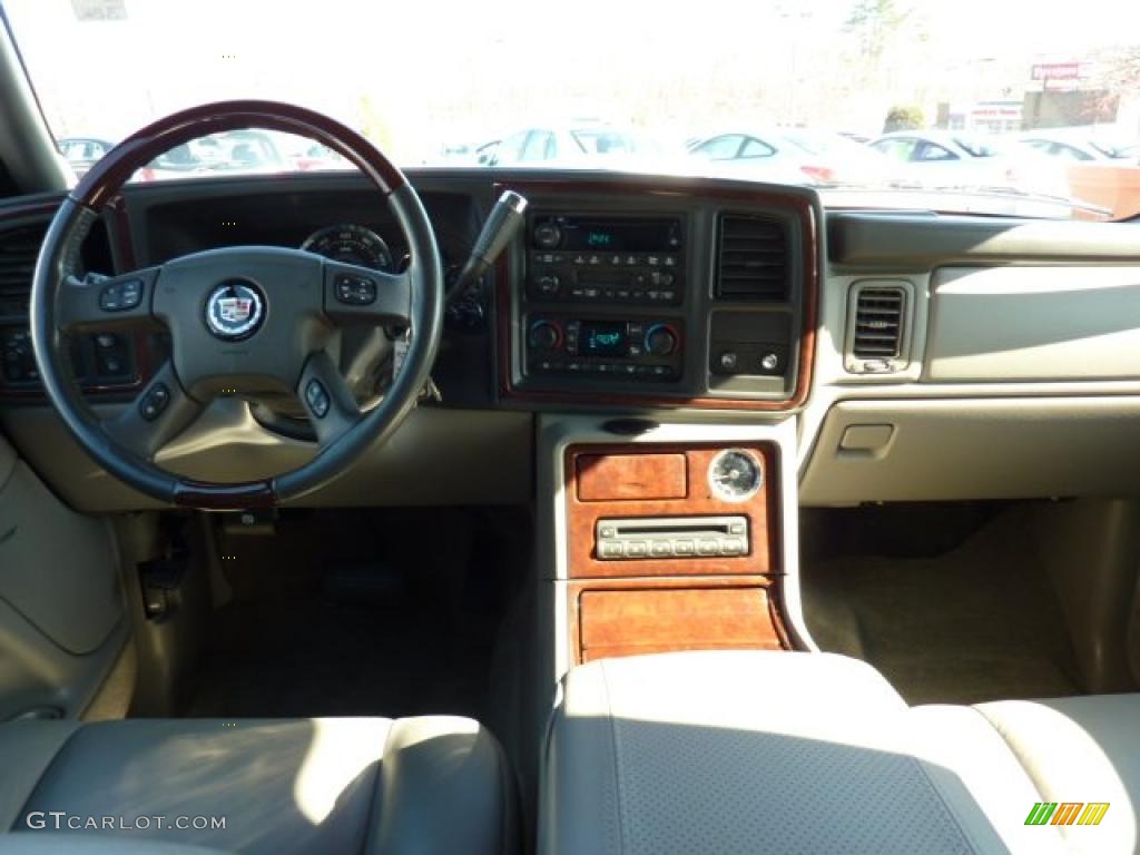 2006 Escalade AWD - Rip Tide Blue / Pewter photo #8