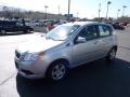 Cosmic Silver - Aveo Aveo5 LT Photo No. 3