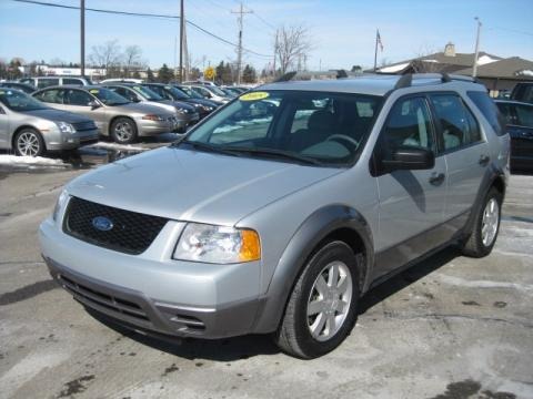 2005 Ford Freestyle SE Data, Info and Specs