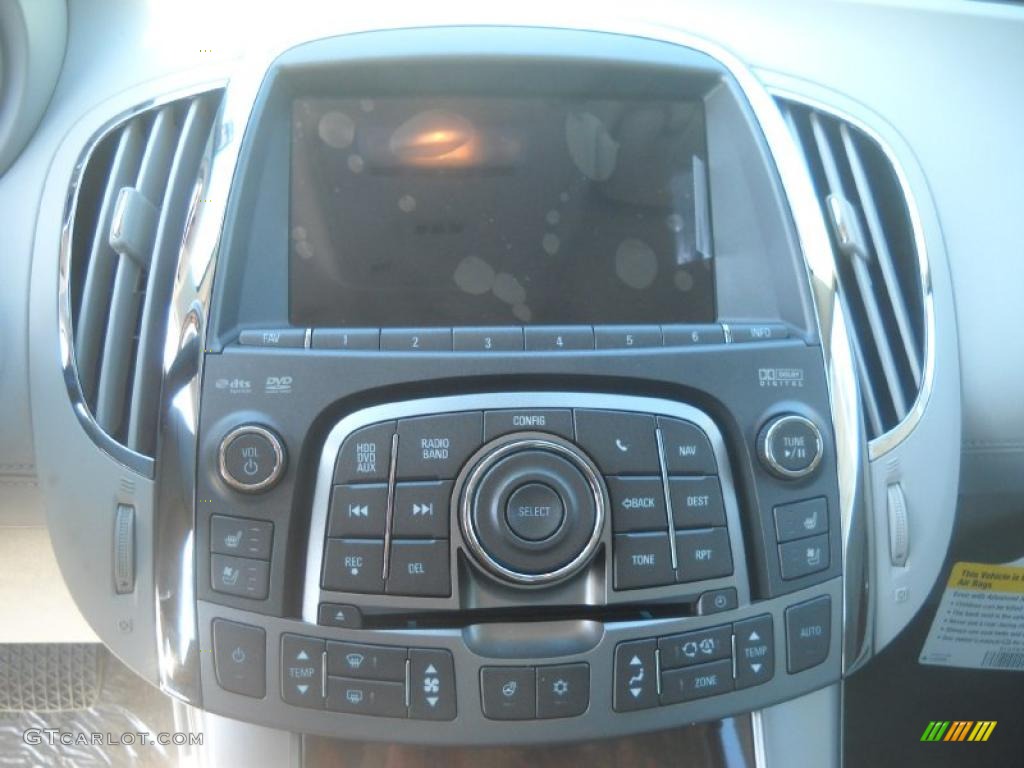 2011 Buick LaCrosse CXL AWD Controls Photo #46381839