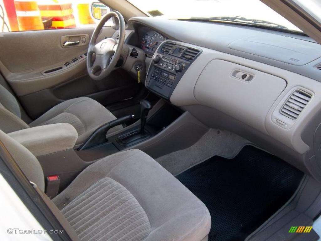 1998 Accord LX Sedan - Taffeta White / Quartz photo #12