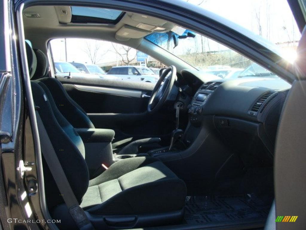 2006 Accord LX V6 Coupe - Nighthawk Black Pearl / Black photo #21