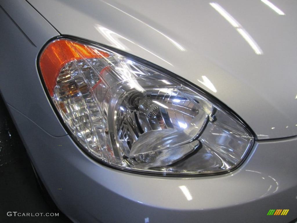 Platinum Silver 2011 Hyundai Accent GL 3 Door Exterior Photo #46387128
