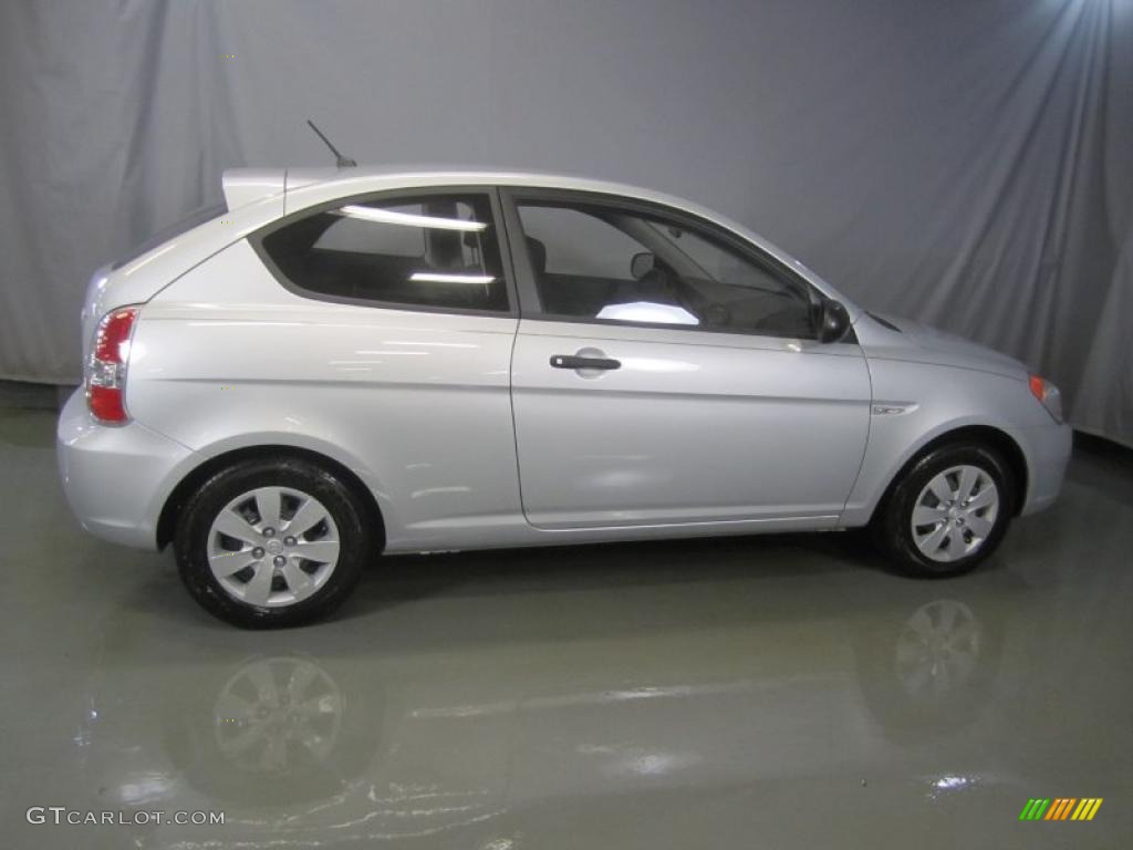 Platinum Silver 2011 Hyundai Accent GL 3 Door Exterior Photo #46387146