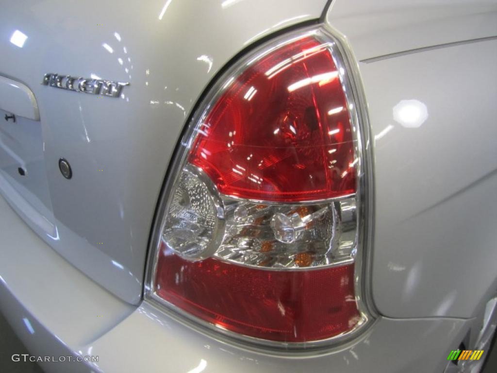 Platinum Silver 2011 Hyundai Accent GL 3 Door Exterior Photo #46387149