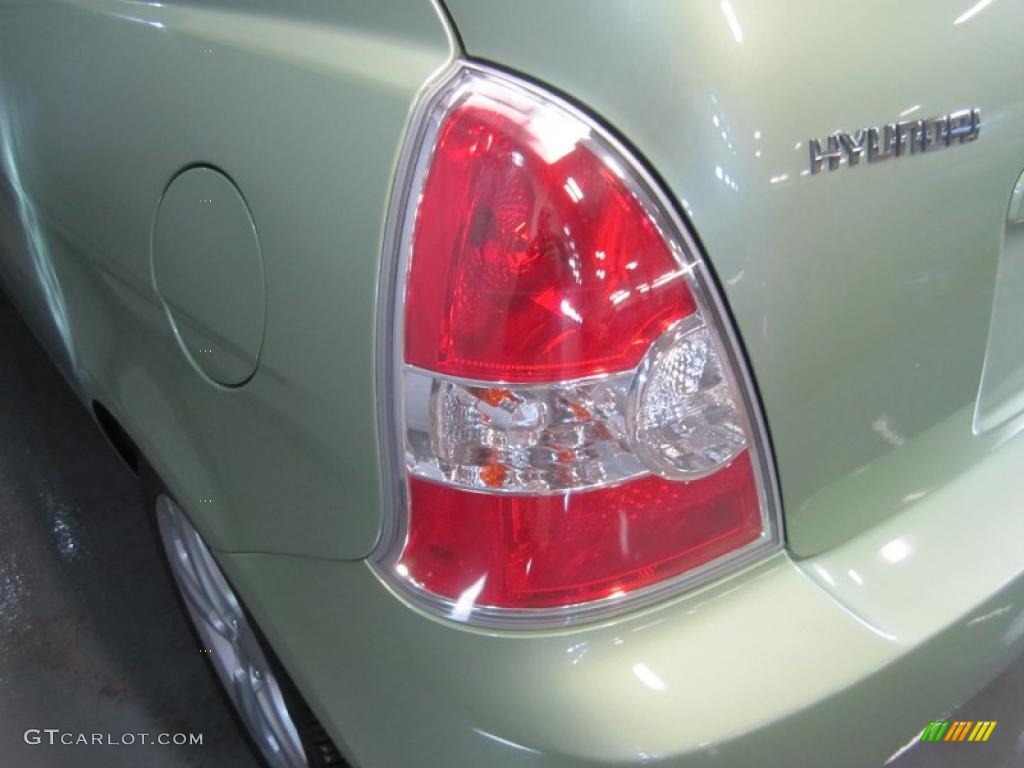 Apple Green 2007 Hyundai Accent SE Coupe Exterior Photo #46387333