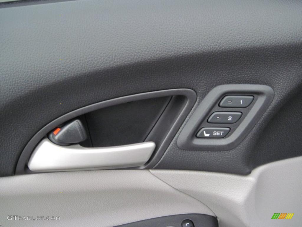 2011 Accord EX-L V6 Sedan - Alabaster Silver Metallic / Gray photo #12